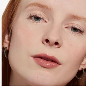 beautycounter beyond gloss magnolia shimmer discontinued Jan sale